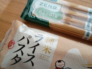 米粉で出来たライスパスタと、豆粉で出来たZENBヌードル。